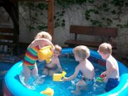 Wasserspiele-im-Garten